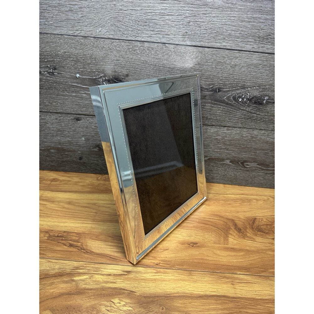 Vera Wang Wedgwood 8" x 10" WITH Silver Plated Photo Frame